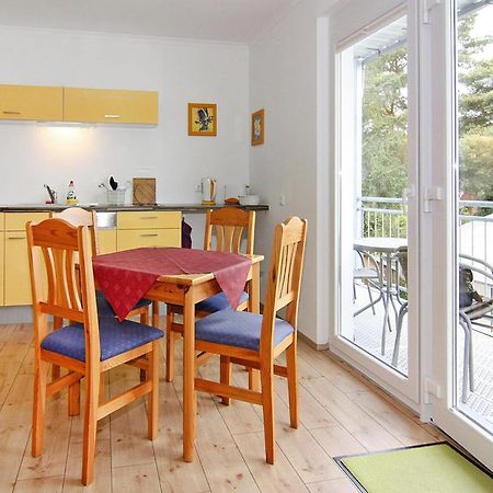 Appartementhaus In 치노비츠 외부 사진